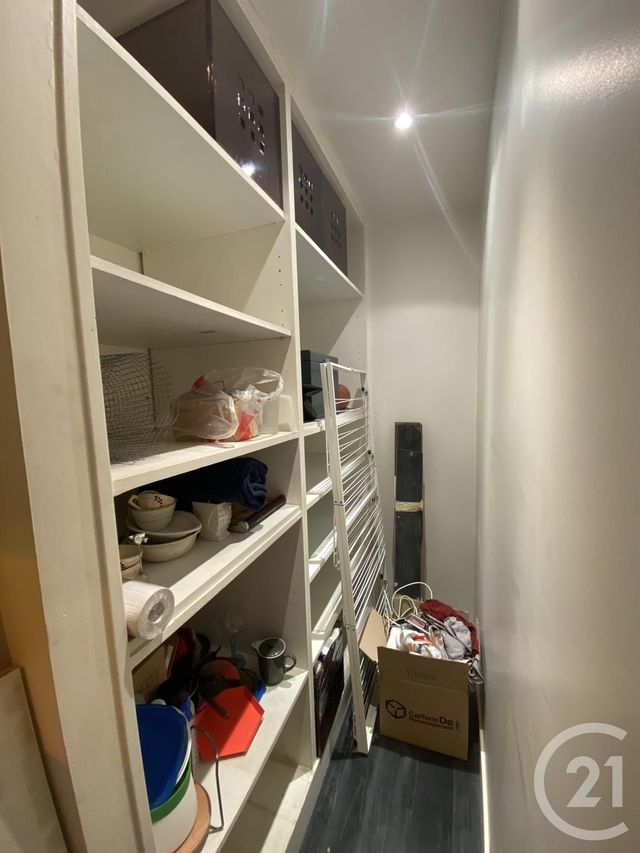 Appartement F3 à louer - 3 pièces - 75.69 m2 - PARIS - 75018 - ILE-DE-FRANCE - Century 21 Joffrin Immobilier