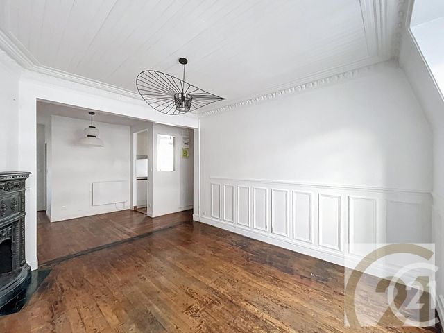 Appartement F2 à vendre - 2 pièces - 44.69 m2 - PARIS - 75018 - ILE-DE-FRANCE - Century 21 Joffrin Immobilier