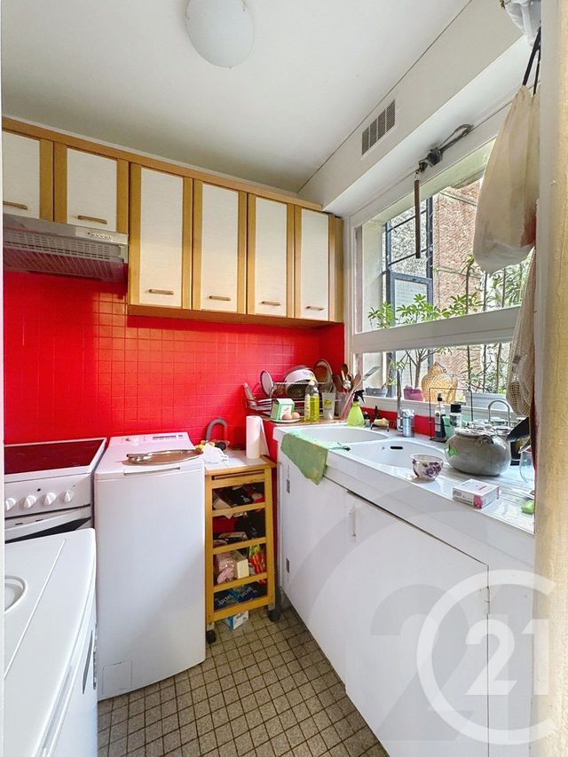 Appartement F1 à vendre - 1 pièce - 26.0 m2 - PARIS - 75018 - ILE-DE-FRANCE - Century 21 Joffrin Immobilier