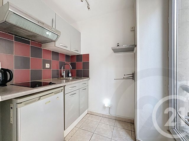 Appartement F1 à vendre - 1 pièce - 16.4 m2 - PARIS - 75018 - ILE-DE-FRANCE - Century 21 Joffrin Immobilier