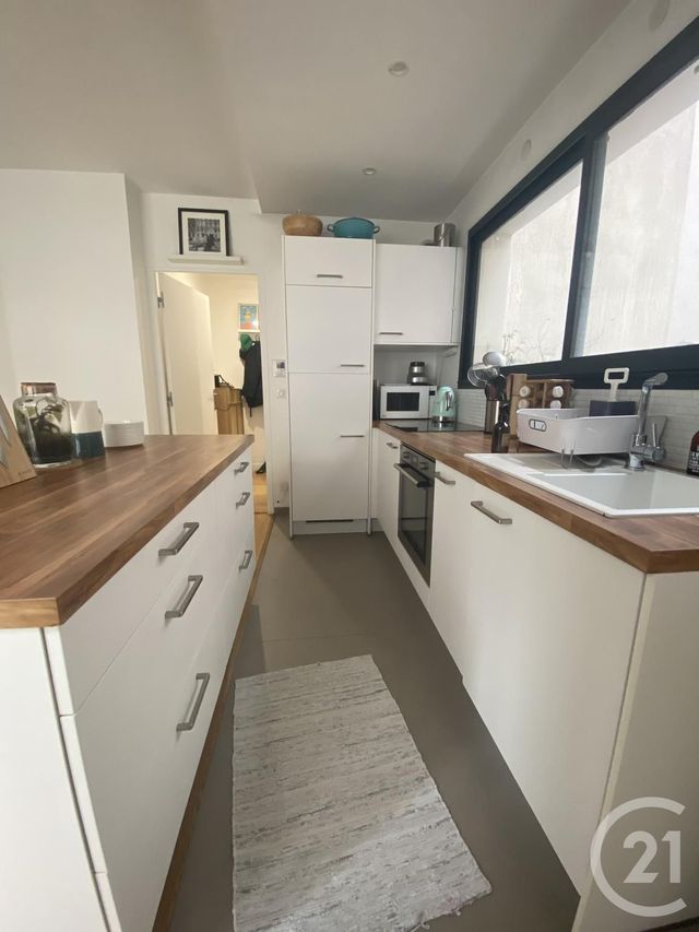 Appartement F2 à louer - 2 pièces - 49.15 m2 - PARIS - 75018 - ILE-DE-FRANCE - Century 21 Joffrin Immobilier