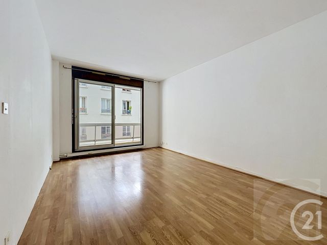 Appartement F2 à vendre - 2 pièces - 55.08 m2 - PARIS - 75018 - ILE-DE-FRANCE - Century 21 Joffrin Immobilier
