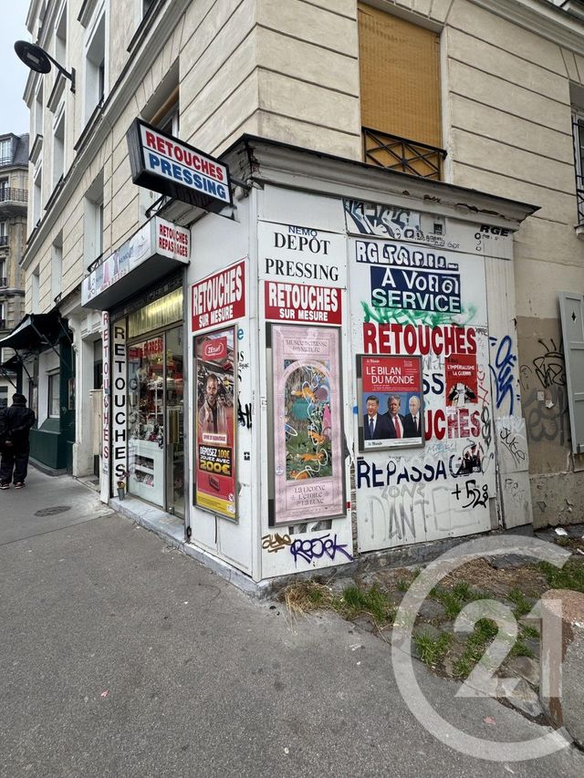 Appartement Local à vendre - 1 pièce - 15.0 m2 - PARIS - 75018 - ILE-DE-FRANCE - Century 21 Joffrin Immobilier