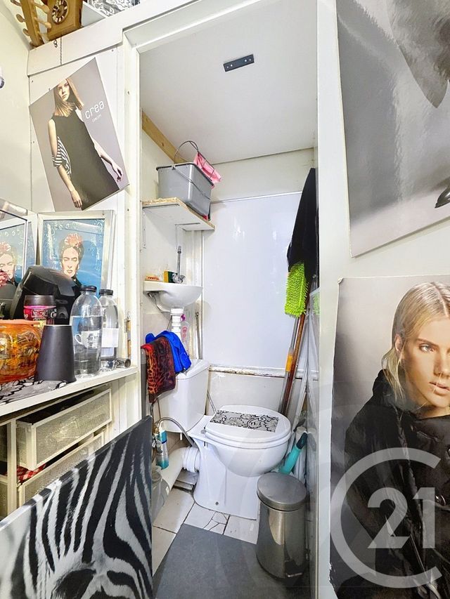 Appartement Local à vendre - 1 pièce - 15.0 m2 - PARIS - 75018 - ILE-DE-FRANCE - Century 21 Joffrin Immobilier