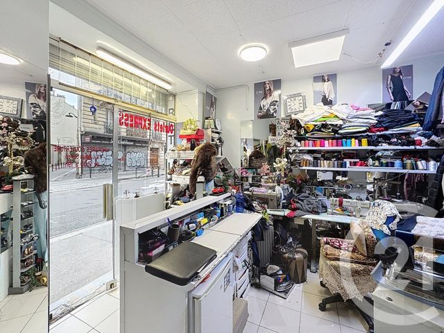 Appartement Local à vendre - 1 pièce - 15.0 m2 - PARIS - 75018 - ILE-DE-FRANCE - Century 21 Joffrin Immobilier