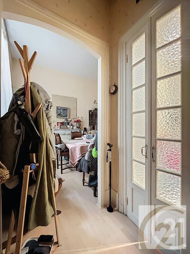 Appartement F3 à vendre - 3 pièces - 34.5 m2 - PARIS - 75018 - ILE-DE-FRANCE - Century 21 Joffrin Immobilier