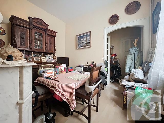 Appartement F3 à vendre - 3 pièces - 34.5 m2 - PARIS - 75018 - ILE-DE-FRANCE - Century 21 Joffrin Immobilier