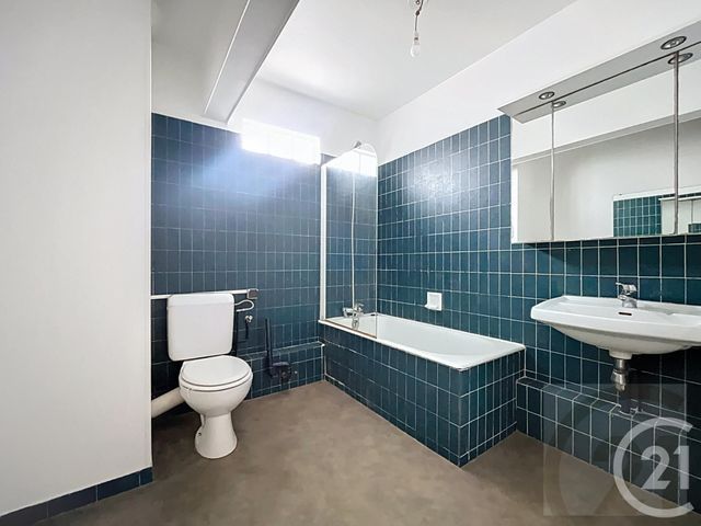 Appartement Studio à vendre - 1 pièce - 33.12 m2 - PARIS - 75018 - ILE-DE-FRANCE - Century 21 Joffrin Immobilier