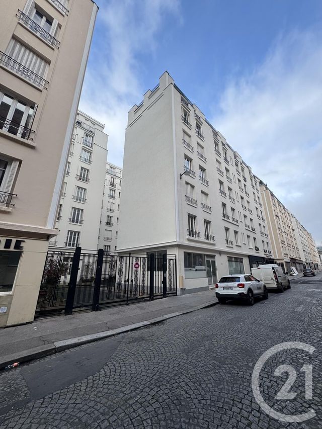 Appartement F3 à vendre - 3 pièces - 47.11 m2 - PARIS - 75018 - ILE-DE-FRANCE - Century 21 Joffrin Immobilier