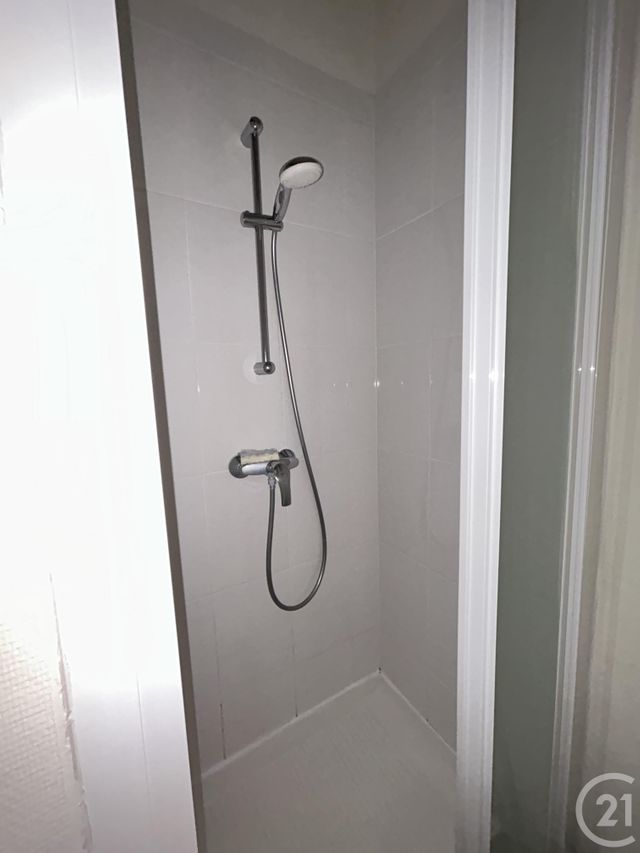 Appartement F1 à louer - 1 pièce - 22.64 m2 - PARIS - 75018 - ILE-DE-FRANCE - Century 21 Joffrin Immobilier