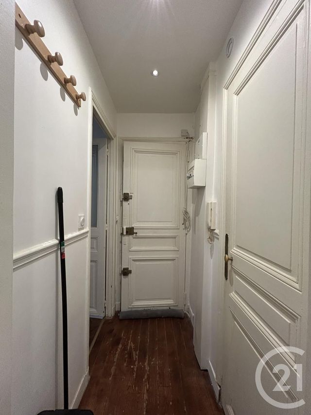 Appartement F2 à louer - 2 pièces - 31.34 m2 - PARIS - 75018 - ILE-DE-FRANCE - Century 21 Joffrin Immobilier