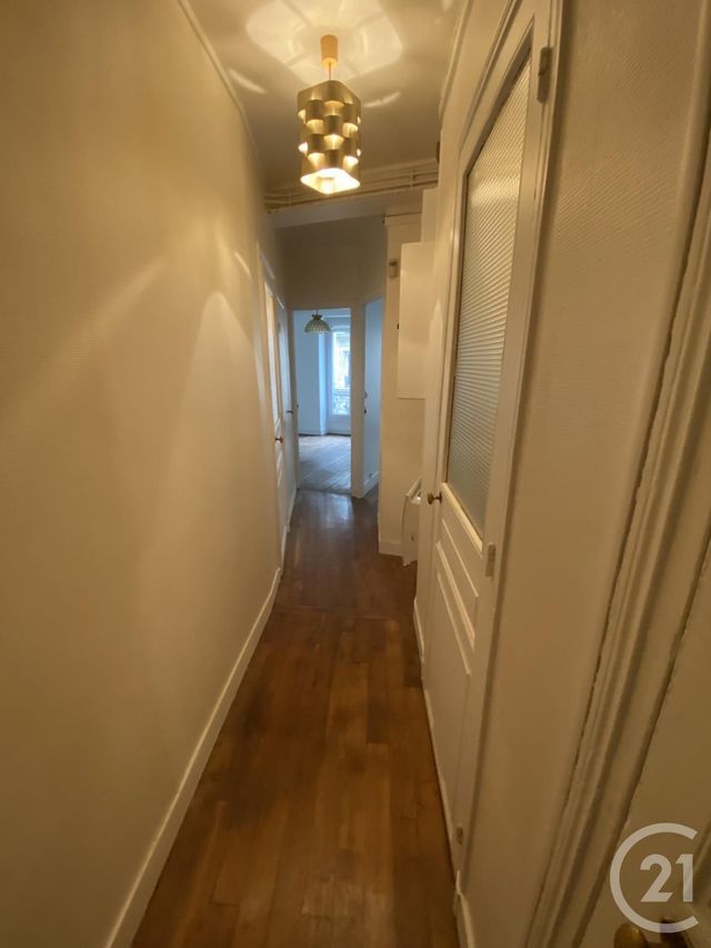 Appartement F2 à louer - 2 pièces - 36.43 m2 - PARIS - 75018 - ILE-DE-FRANCE - Century 21 Joffrin Immobilier
