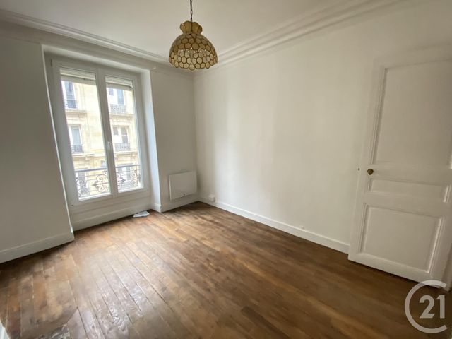 Appartement F2 à louer - 2 pièces - 36.43 m2 - PARIS - 75018 - ILE-DE-FRANCE - Century 21 Joffrin Immobilier