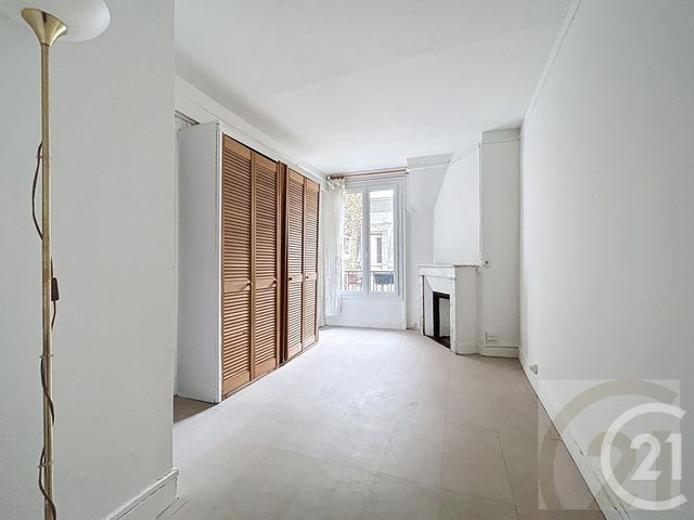 Appartement Studio à vendre PARIS