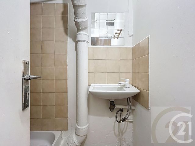 Appartement Studio à vendre - 1 pièce - 16.0 m2 - PARIS - 75018 - ILE-DE-FRANCE - Century 21 Joffrin Immobilier