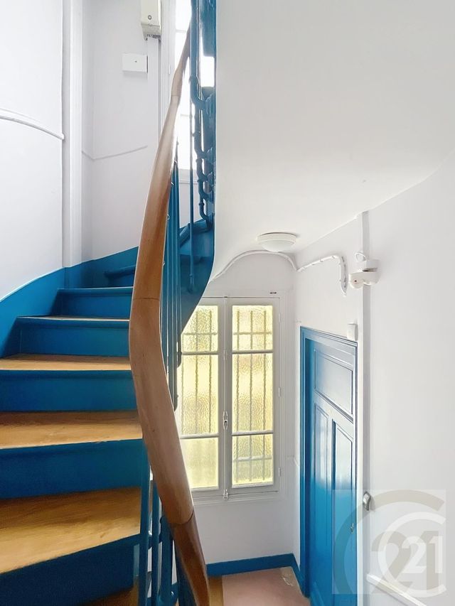 Appartement Studio à vendre - 1 pièce - 16.0 m2 - PARIS - 75018 - ILE-DE-FRANCE - Century 21 Joffrin Immobilier