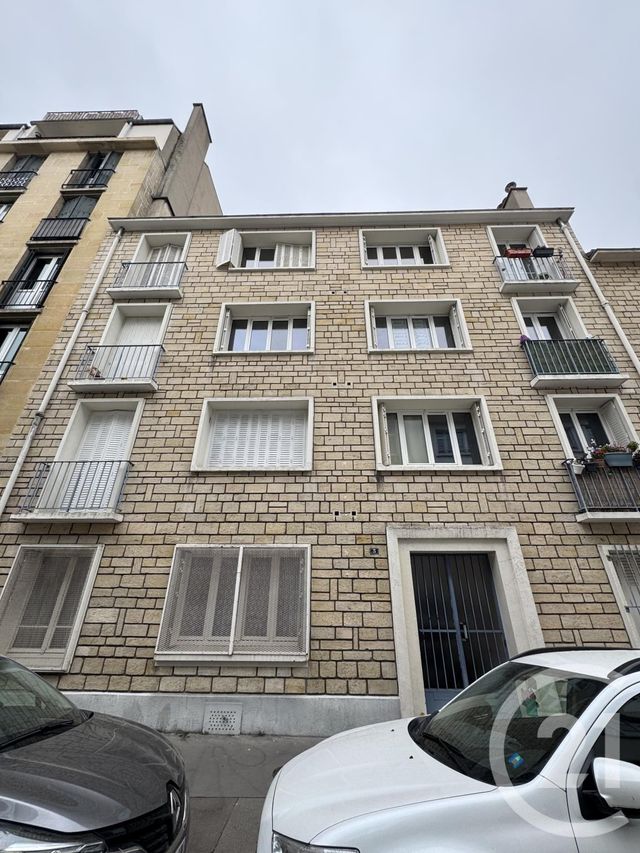Appartement F2 à vendre - 2 pièces - 40.0 m2 - PARIS - 75018 - ILE-DE-FRANCE - Century 21 Joffrin Immobilier