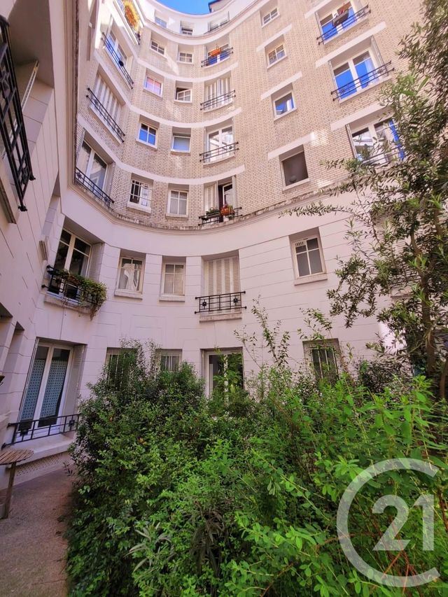 Appartement F1 à louer - 1 pièce - 20.66 m2 - PARIS - 75018 - ILE-DE-FRANCE - Century 21 Joffrin Immobilier
