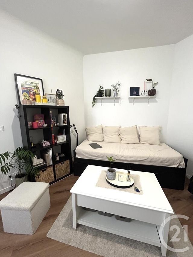 Appartement F1 à louer - 1 pièce - 20.66 m2 - PARIS - 75018 - ILE-DE-FRANCE - Century 21 Joffrin Immobilier