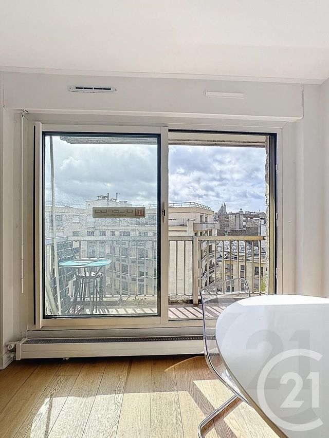 Appartement F3 à vendre - 3 pièces - 55.0 m2 - PARIS - 75018 - ILE-DE-FRANCE - Century 21 Joffrin Immobilier