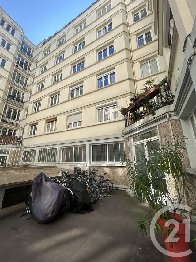 Appartement T2 à louer - 2 pièces - 34.29 m2 - PARIS - 75018 - ILE-DE-FRANCE - Century 21 Joffrin Immobilier