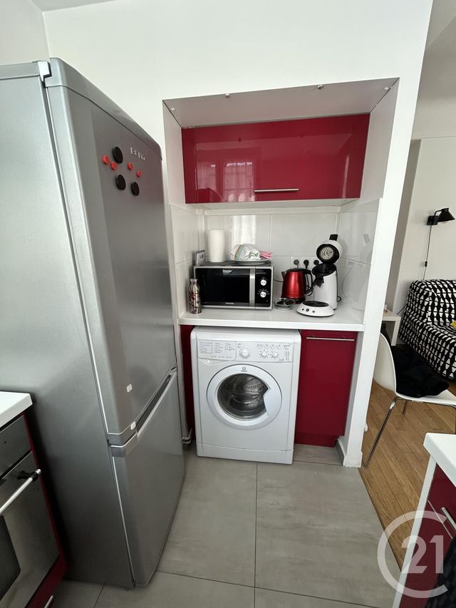 Appartement T2 à louer - 2 pièces - 34.29 m2 - PARIS - 75018 - ILE-DE-FRANCE - Century 21 Joffrin Immobilier