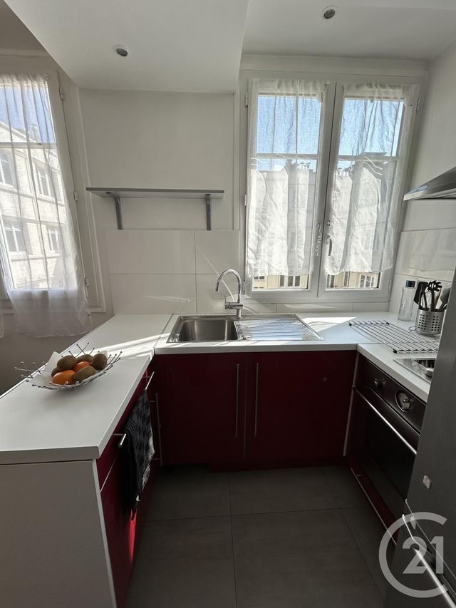 Appartement T2 à louer - 2 pièces - 34.29 m2 - PARIS - 75018 - ILE-DE-FRANCE - Century 21 Joffrin Immobilier