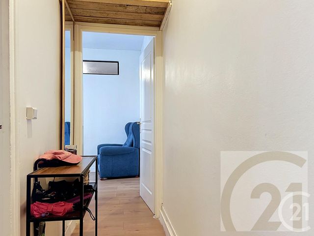 Appartement F2 à vendre - 2 pièces - 40.0 m2 - PARIS - 75018 - ILE-DE-FRANCE - Century 21 Joffrin Immobilier