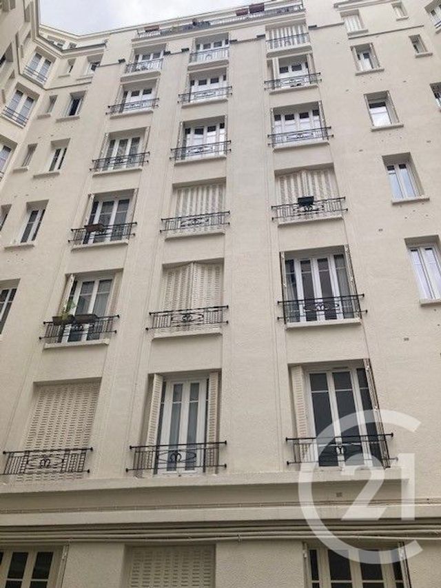 Appartement F2 à vendre - 2 pièces - 40.0 m2 - PARIS - 75018 - ILE-DE-FRANCE - Century 21 Joffrin Immobilier