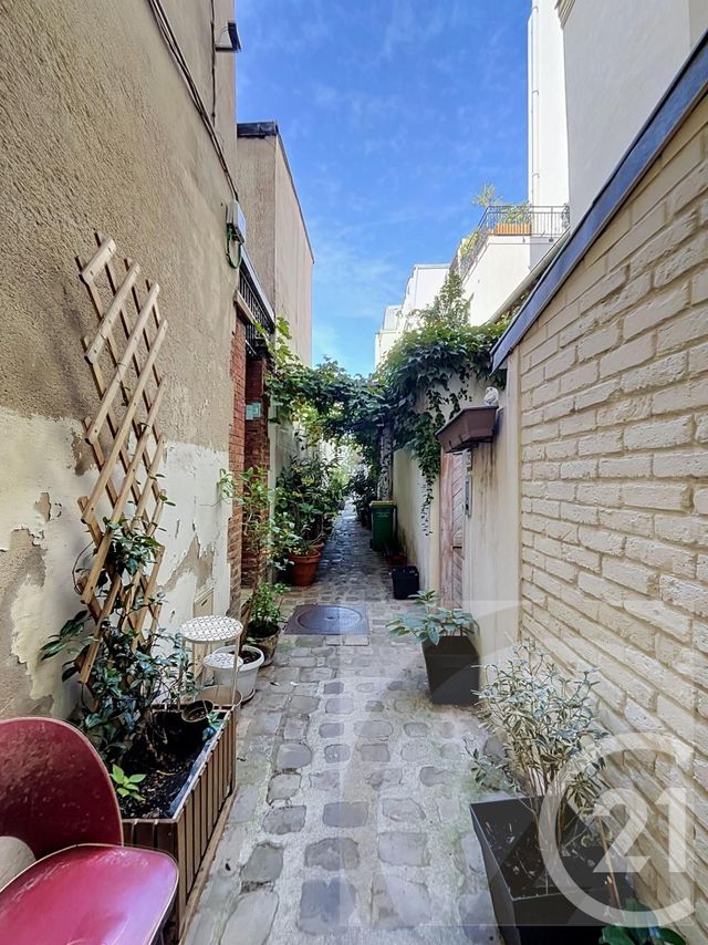 Appartement F1 à vendre - 1 pièce - 21.84 m2 - PARIS - 75018 - ILE-DE-FRANCE - Century 21 Joffrin Immobilier