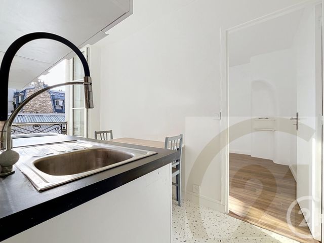 Appartement F1 à vendre - 1 pièce - 21.84 m2 - PARIS - 75018 - ILE-DE-FRANCE - Century 21 Joffrin Immobilier