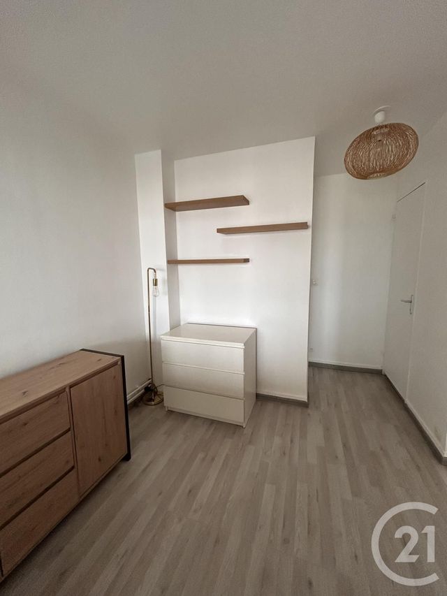 Appartement T2 à louer - 2 pièces - 56.51 m2 - PARIS - 75018 - ILE-DE-FRANCE - Century 21 Joffrin Immobilier