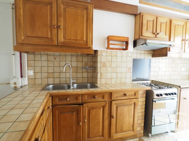 Appartement F2 à louer - 2 pièces - 38.0 m2 - PARIS - 75018 - ILE-DE-FRANCE - Century 21 Joffrin Immobilier