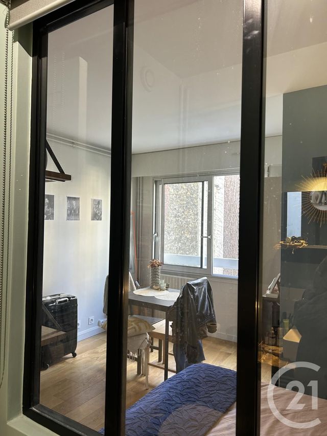 Appartement Studio à louer - 1 pièce - 18.85 m2 - PARIS - 75018 - ILE-DE-FRANCE - Century 21 Joffrin Immobilier