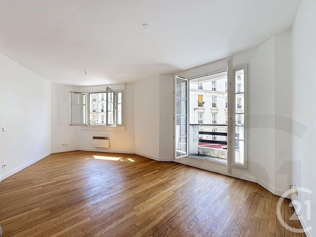 Appartement F2 à vendre - 2 pièces - 44.0 m2 - PARIS - 75018 - ILE-DE-FRANCE - Century 21 Joffrin Immobilier