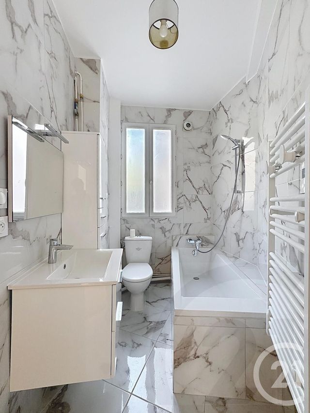 Appartement F2 à vendre - 2 pièces - 44.0 m2 - PARIS - 75018 - ILE-DE-FRANCE - Century 21 Joffrin Immobilier