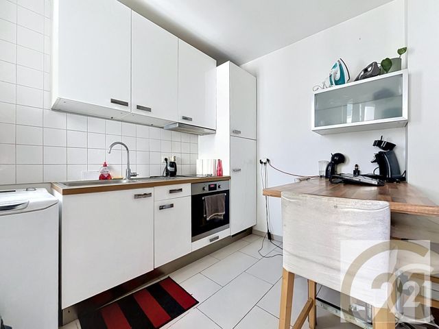 Appartement Studio à vendre - 1 pièce - 21.1 m2 - PARIS - 75018 - ILE-DE-FRANCE - Century 21 Joffrin Immobilier