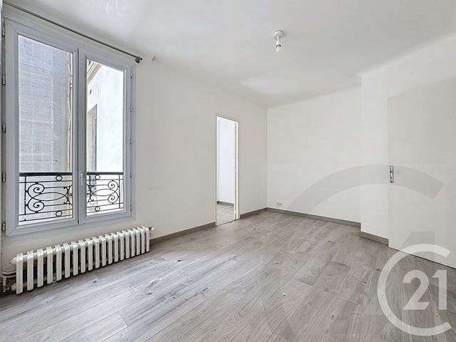 Appartement F2 à vendre - 2 pièces - 31.0 m2 - PARIS - 75018 - ILE-DE-FRANCE - Century 21 Joffrin Immobilier