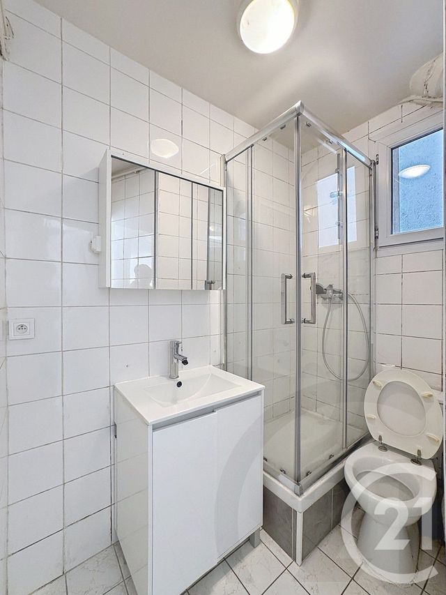 Appartement F2 à vendre - 2 pièces - 31.0 m2 - PARIS - 75018 - ILE-DE-FRANCE - Century 21 Joffrin Immobilier
