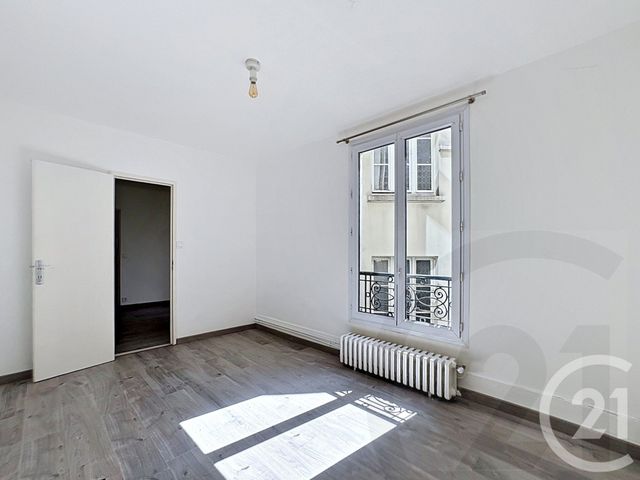 Appartement F2 à vendre - 2 pièces - 31.0 m2 - PARIS - 75018 - ILE-DE-FRANCE - Century 21 Joffrin Immobilier