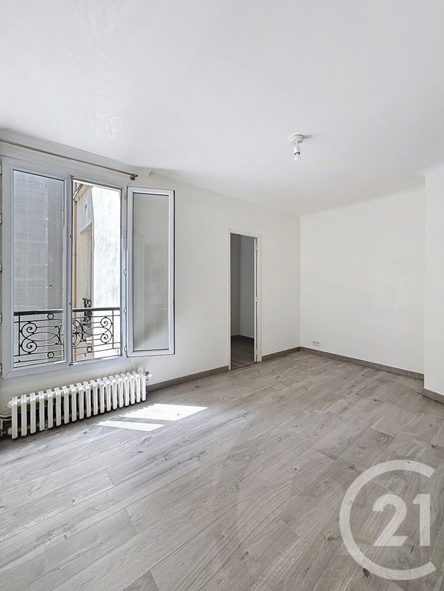 Appartement F2 à vendre - 2 pièces - 31.0 m2 - PARIS - 75018 - ILE-DE-FRANCE - Century 21 Joffrin Immobilier