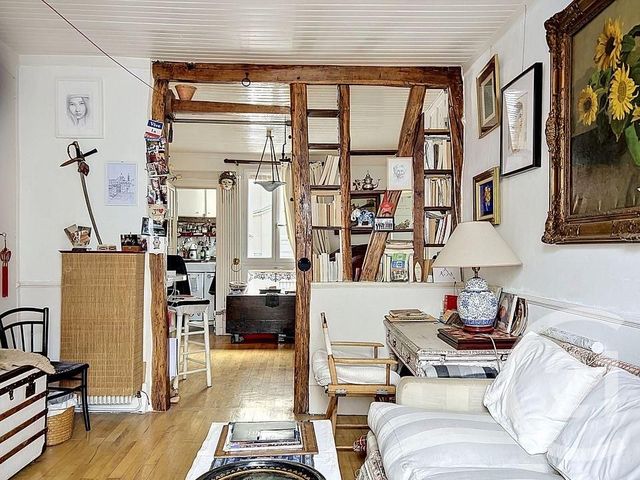 Appartement à vendre - 3 pièces - 42.6 m2 - PARIS - 75018 - ILE-DE-FRANCE - Century 21 Joffrin Immobilier