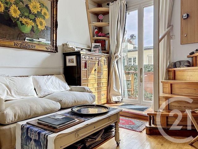 Appartement à vendre - 3 pièces - 42.6 m2 - PARIS - 75018 - ILE-DE-FRANCE - Century 21 Joffrin Immobilier