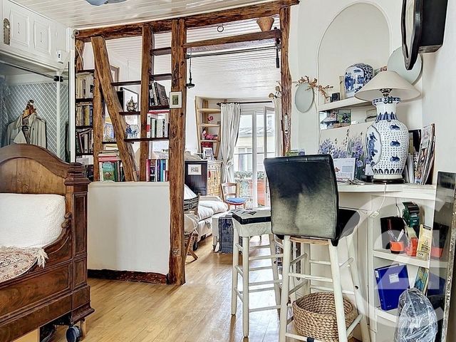 Appartement à vendre - 3 pièces - 42.6 m2 - PARIS - 75018 - ILE-DE-FRANCE - Century 21 Joffrin Immobilier
