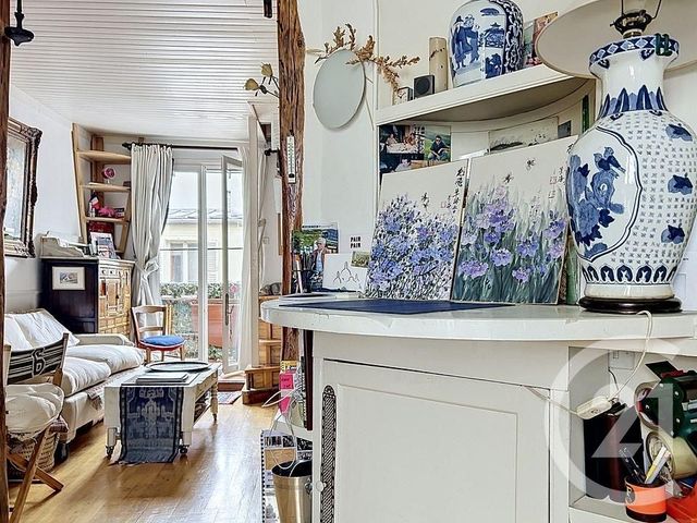 Appartement à vendre - 3 pièces - 42.6 m2 - PARIS - 75018 - ILE-DE-FRANCE - Century 21 Joffrin Immobilier