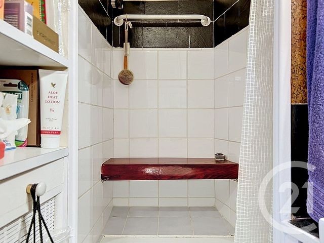 Appartement à vendre - 3 pièces - 42.6 m2 - PARIS - 75018 - ILE-DE-FRANCE - Century 21 Joffrin Immobilier