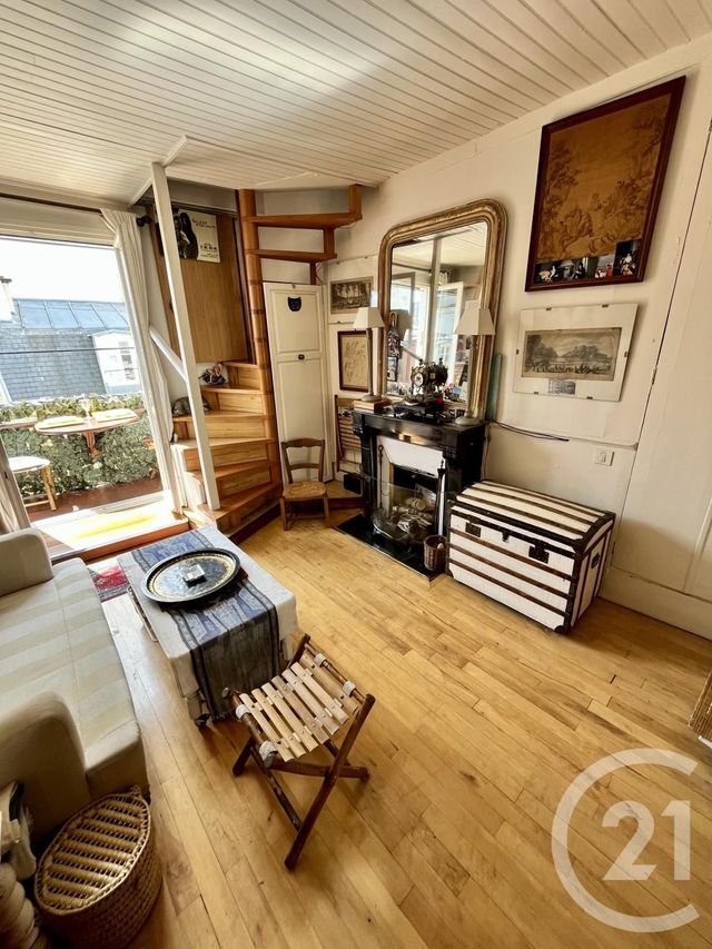 Appartement à vendre - 3 pièces - 42.6 m2 - PARIS - 75018 - ILE-DE-FRANCE - Century 21 Joffrin Immobilier