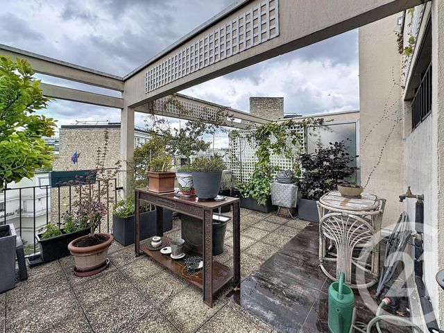 Appartement F2 à vendre - 2 pièces - 37.0 m2 - PARIS - 75018 - ILE-DE-FRANCE - Century 21 Joffrin Immobilier