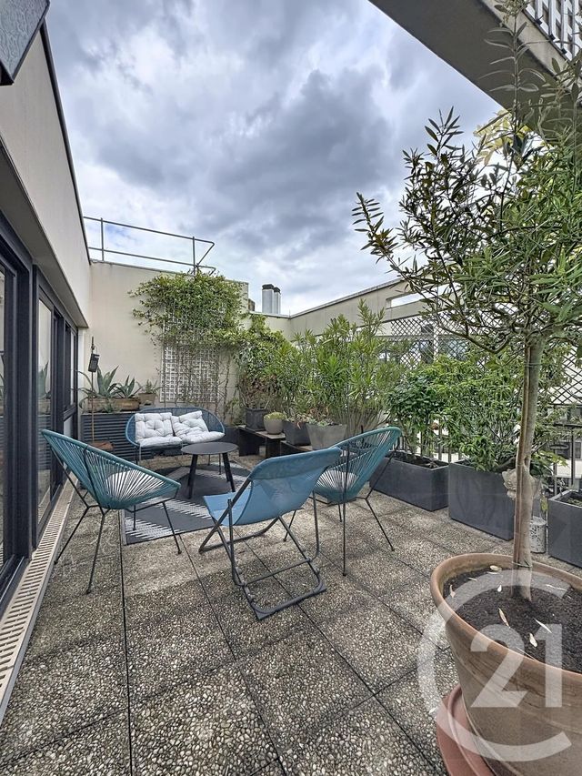 Appartement F2 à vendre - 2 pièces - 37.0 m2 - PARIS - 75018 - ILE-DE-FRANCE - Century 21 Joffrin Immobilier