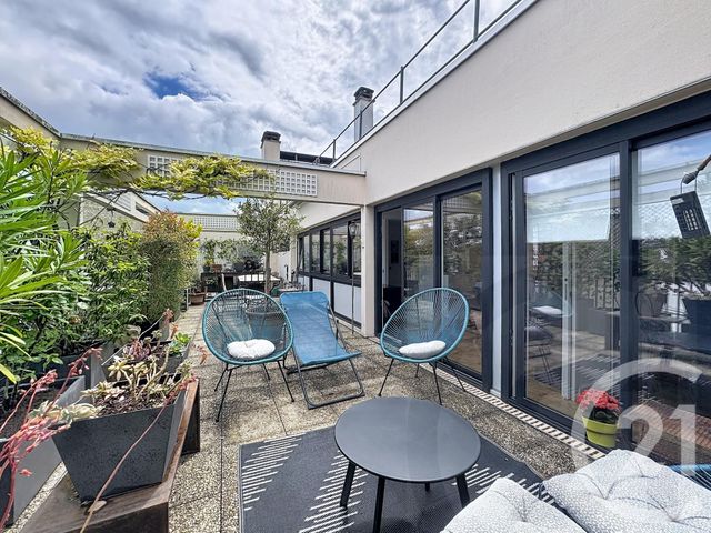 Appartement F2 à vendre - 2 pièces - 37.0 m2 - PARIS - 75018 - ILE-DE-FRANCE - Century 21 Joffrin Immobilier